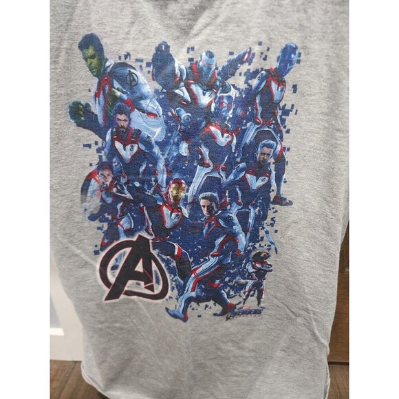 Women's Marvel Tee (M) Marvel Avengers Graphic. Grey. Short Sleeved. - Picture 2 of 6
